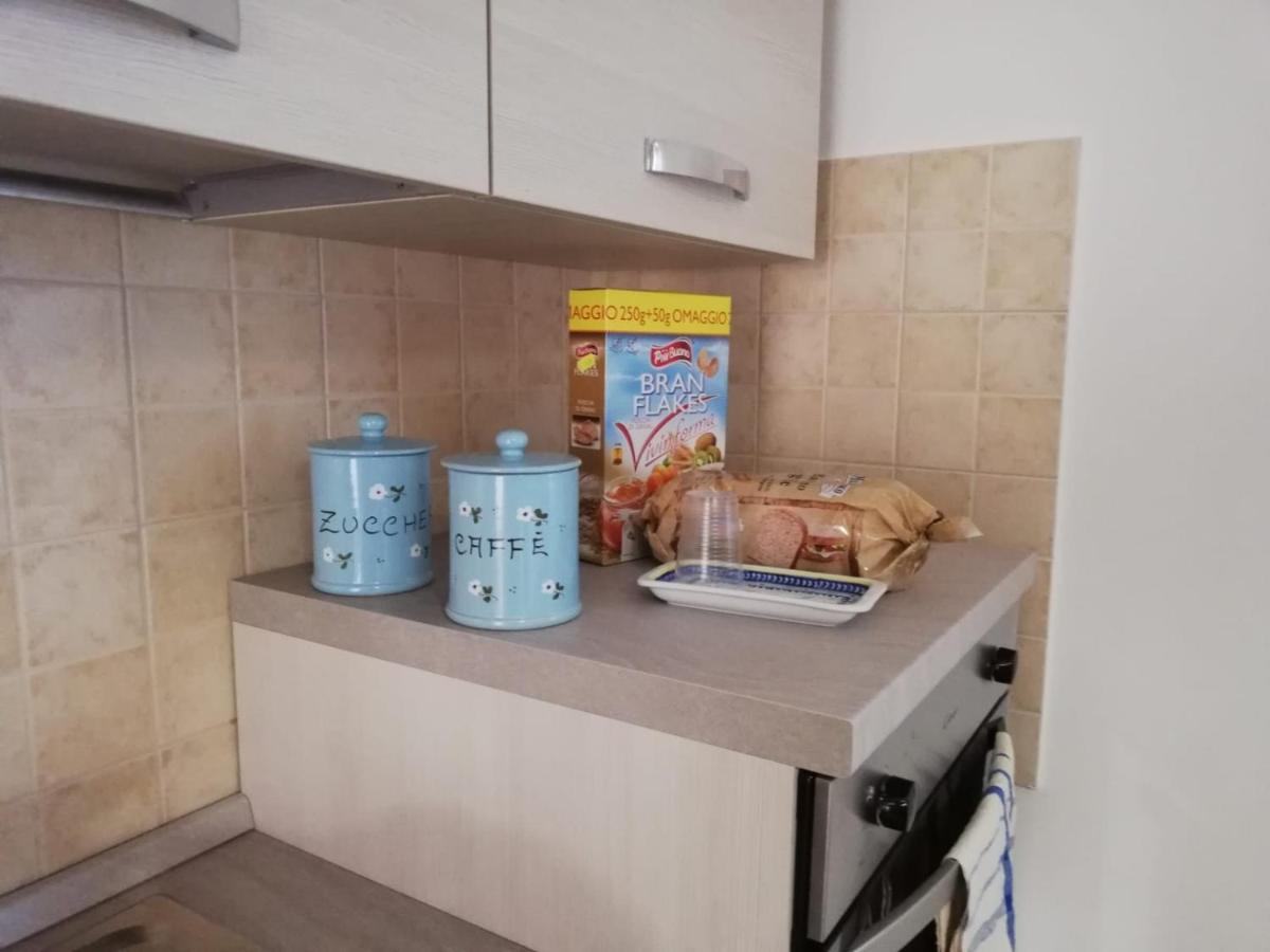 Bed and Breakfast Lory Elice Esterno foto